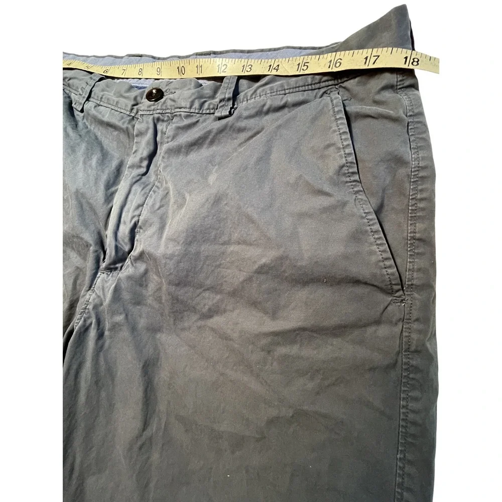 J Crew Men's Chino Shorts Size 35 Charcoal Grey Flat Front Casual Summer Classic